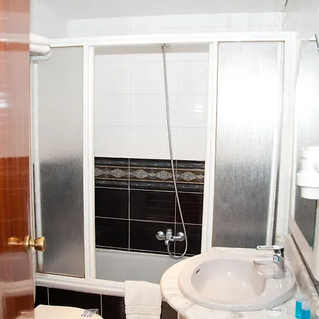 Nevasur Hotel 3*