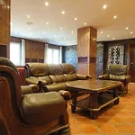 Nevasur Hotel